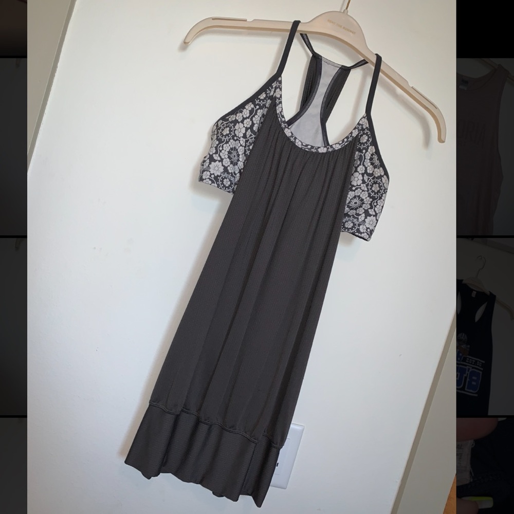 Lululemon Razorback Tank